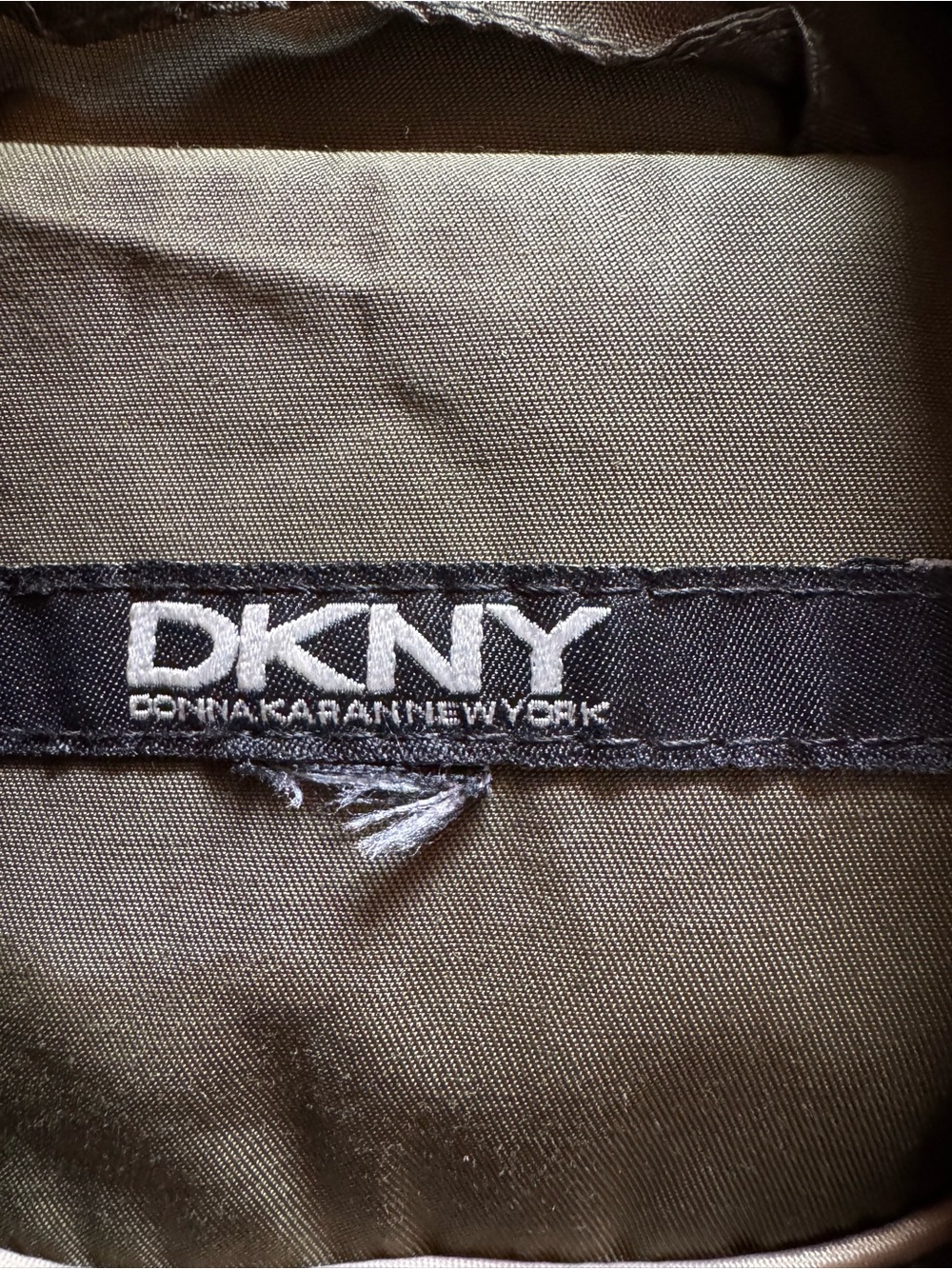 DKNY Women's Trench Coat with Belt 1X - Picture 3 of 6